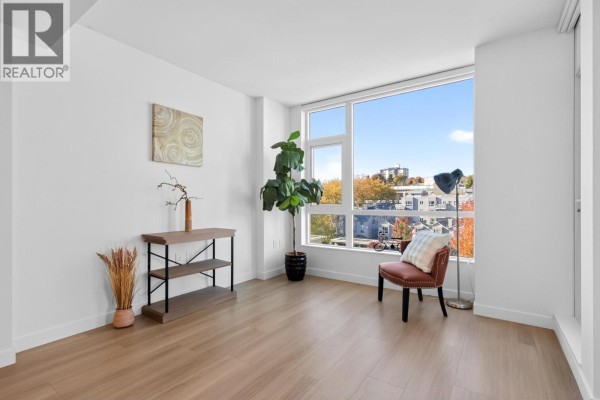804 618 Carnarvon Street, New Westminster, BC V3M0N9 Photo 5