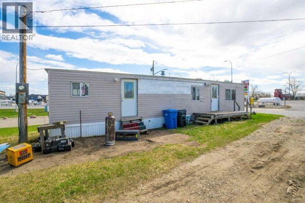 Dining room - 804 Center Street, Carstairs, AB T0M0N0 Photo 5