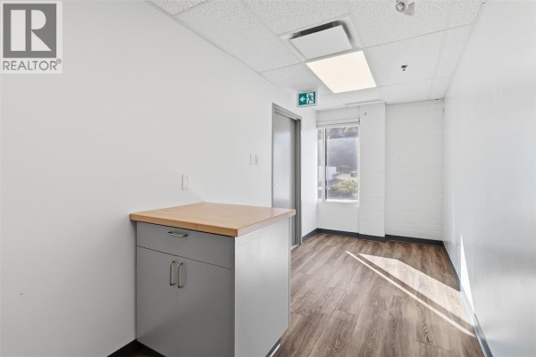 804 Laval Crescent Unit# 1, Kamloops, BC V2C5P3 Photo 5