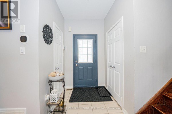 Primary Bedroom - 804 Ormond Drive, Oshawa, ON L1K3B6 Photo 5
