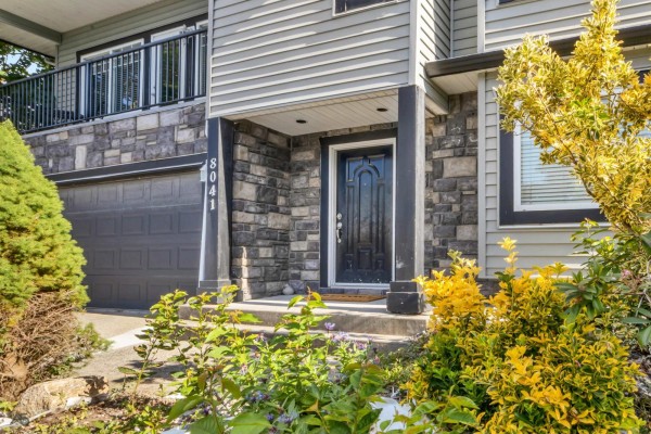 8041 Little Terrace, Mission, BC V2V7B5 Photo 4
