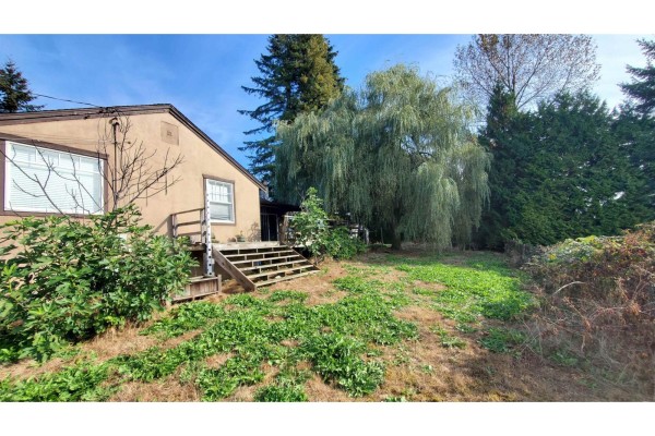 8042 Cedar Street, Mission, BC V2V3N1 Photo 5