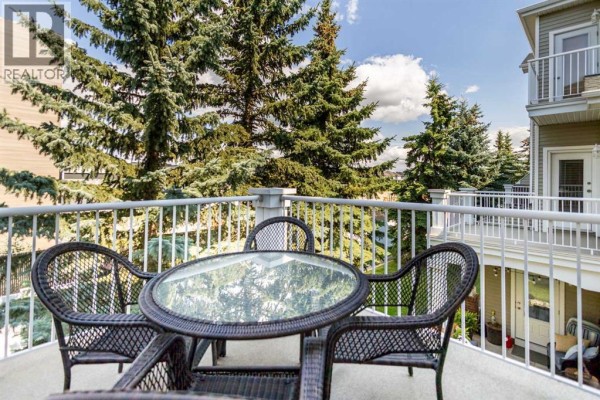 Den - 805, 8000 Wentworth Drive Sw, Calgary, AB T3H5K9 Photo 5
