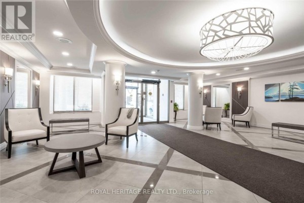 Living room - 805 - 1000 The Esplanade N, Pickering, ON L1V6V4 Photo 3