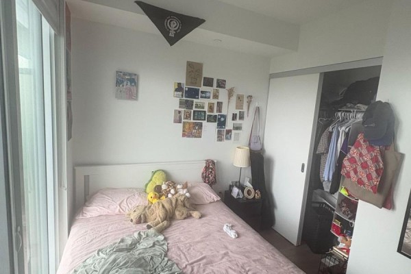 Primary Bedroom - 805 - 50 Power Street, Toronto, ON M5A0V3 Photo 4