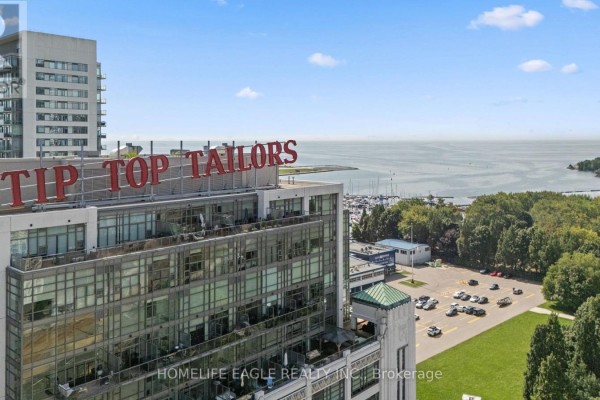 805 - 637 Lake Shore Boulevard W, Toronto, ON, photo 2