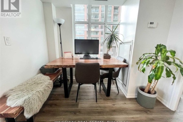 Bedroom 2 - 805 - 65 East Liberty Street, Toronto, ON M6K3R2 Photo 5