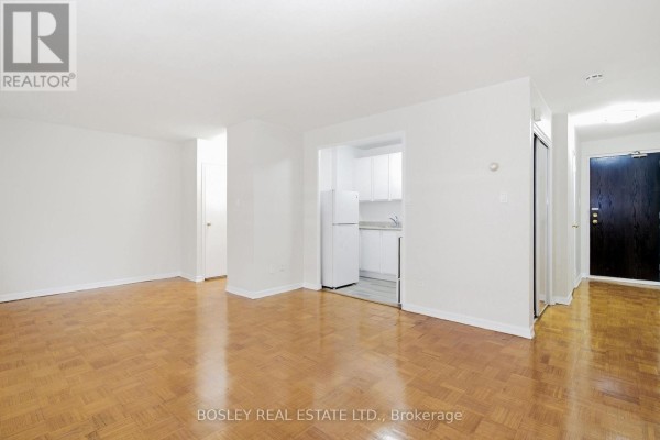 805 - 85 Lawton Boulevard, Toronto, ON M4V1Z7 Photo 5