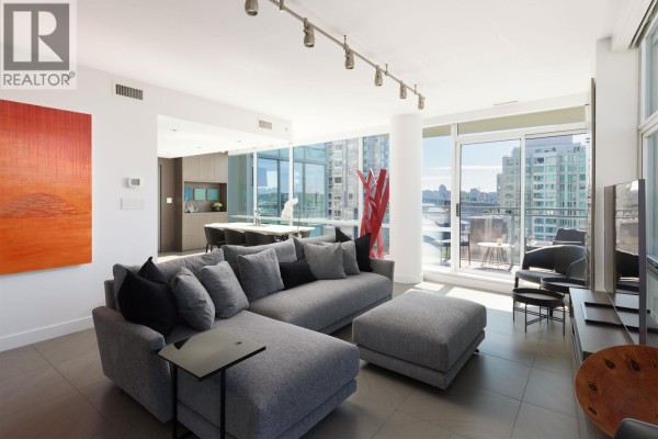 805 1455 Howe Street, Vancouver, BC V6Z1C2 Photo 4