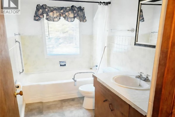 Bedroom - 805 4th Street E, Prince Albert, SK S6V0K6 Photo 5