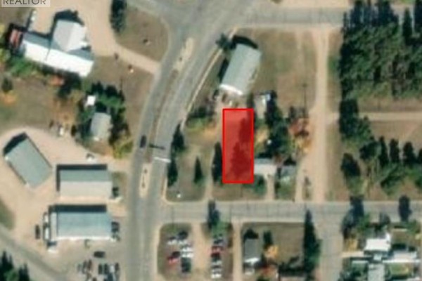 805 7th Avenue W, Nipawin, SK S0E1E0 Photo 2