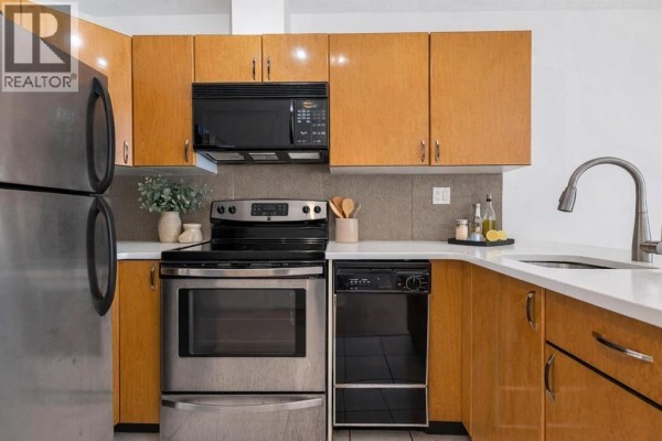 805 939 Homer Street, Vancouver, BC V6B2W6 Photo 3
