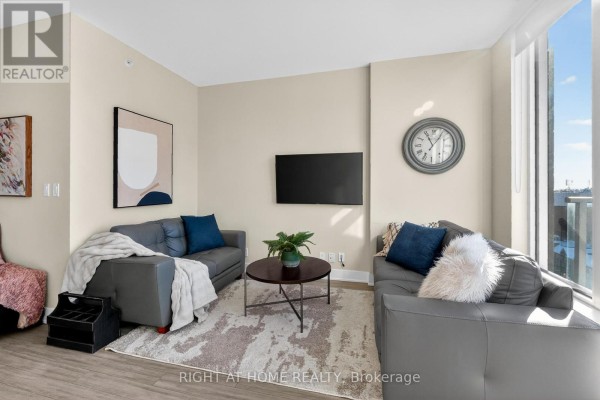 806 - 118 Holmwood Avenue, Ottawa, ON K1S5J5 Photo 5