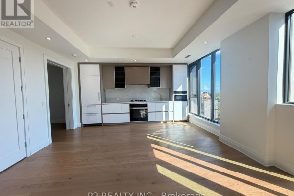 806 - 2 Forest Hill Road, Toronto, ON M4V2L3 Photo 2