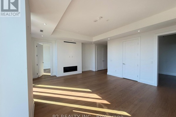806 - 2 Forest Hill Road, Toronto, ON M4V2L3 Photo 5