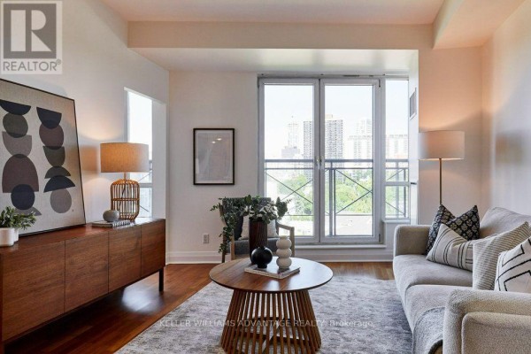 806 - 20 Scrivener Square, Toronto, ON, photo 3