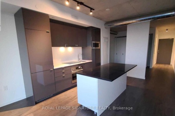 806 - 21 Lawren Harris Square, Toronto, ON M5A0T4 Photo 3
