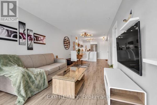 806 - 2181 Yonge Street, Toronto, ON M4S3H7 Photo 4