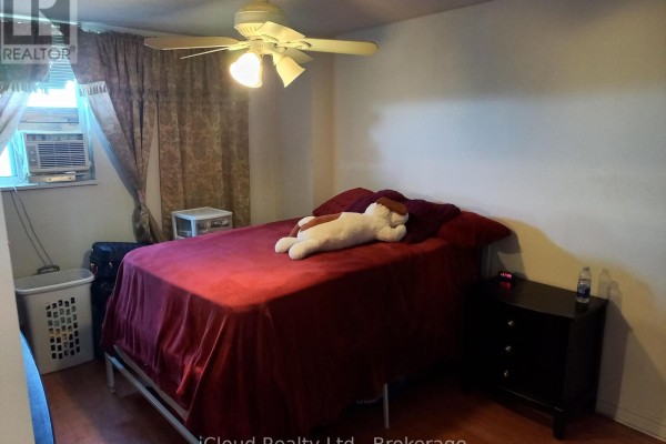 806 - 390 Dixon Road, Toronto, ON, photo 2