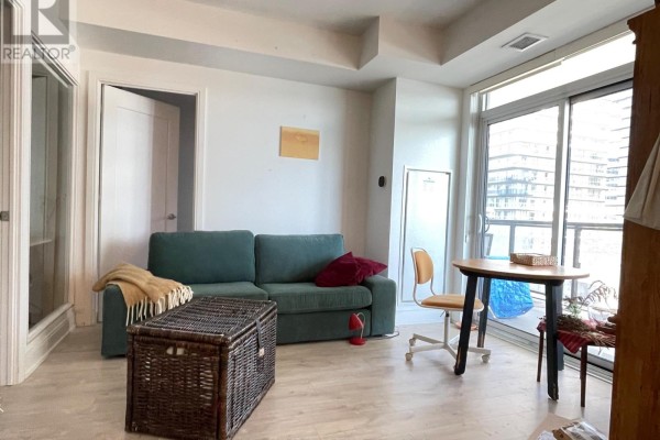 806 - 65 Annie Craig Drive, Toronto, ON M8V0G3 Photo 4