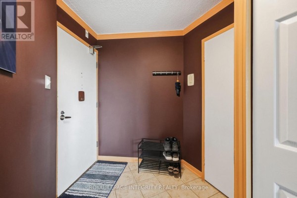 Laundry room - 806 - 900 Dynes Road, Ottawa, ON K2C3L6 Photo 5