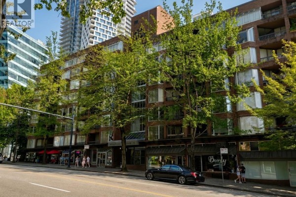 806 1330 Burrard Street, Vancouver, BC V6Z2B8 Photo 4