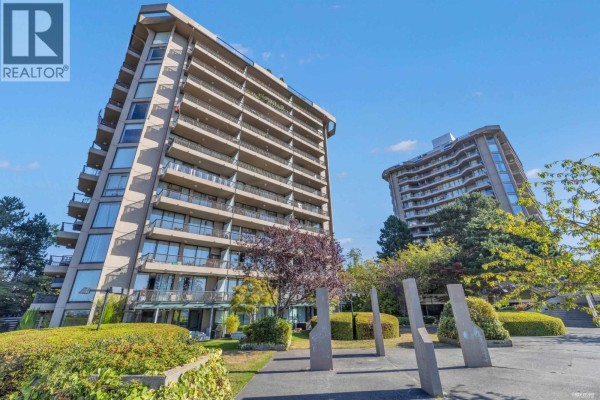 806 3760 Albert Street, Burnaby
