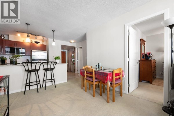 806 814 Royal Avenue, New Westminster, BC V3M1J9 Photo 4