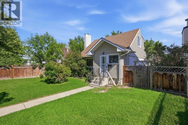 Kitchen - 806 Radford Road Ne, Calgary, AB T2E5G2 Photo 2