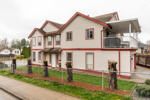 8067 Cedar Street, Mission