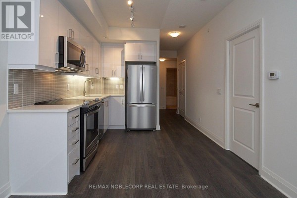 Living room - 807 - 17 Zorra Street, Toronto, ON M8Z0C8 Photo 3