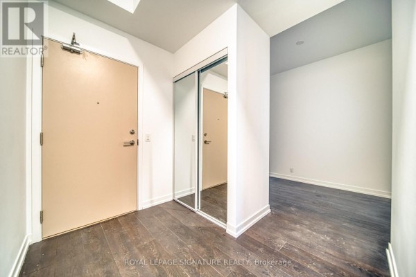 Dining room - 807 - 2020 Bathurst Street, Toronto, ON M5P0A6 Photo 3