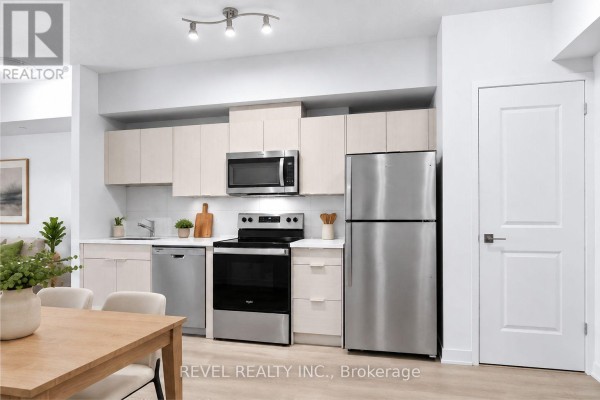 Den - 807 - 2825 Jane Street, Toronto, ON M3N0A8 Photo 5