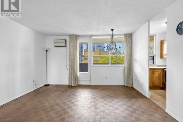 Foyer - 807 - 40 Homewood Avenue, Toronto, ON M4Y2K2 Photo 4