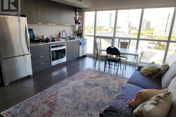 Kitchen - #807 - 6 Sonic Way, Toronto, ON M3C0P1 Photo 3