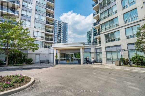 Living room - 807 - 60 Disera Drive, Vaughan, ON L4J9G1 Photo 4
