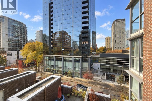 807 1068 Hornby Street, Vancouver, BC V6Z2Y7 Photo 4