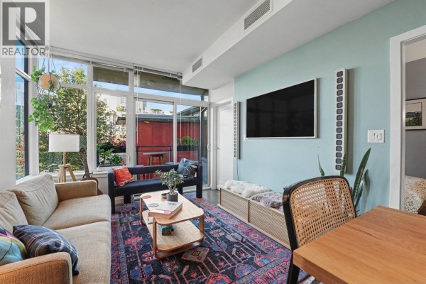 807 38 W 1st Avenue, Vancouver, BC V5Y0K3 Photo 3