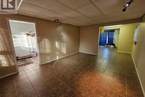 Bedroom - 807 3rd Avenue W, Meadow Lake, SK S9X1A2 Photo 5
