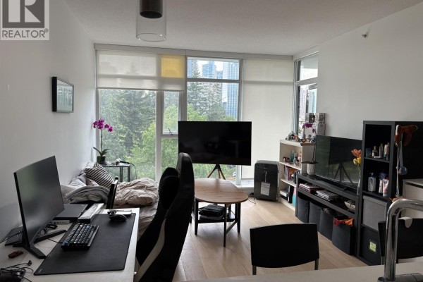 807 6588 Nelson Avenue, Burnaby, BC V5H0E8 Photo 4