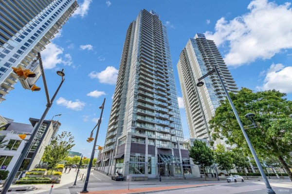 807 9981 Whalley Boulevard, Surrey