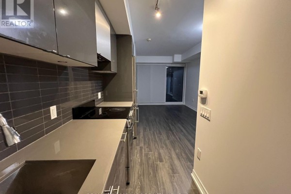 Primary Bedroom - 808 - 200 Dundas Street E, Toronto, ON M5B0C3 Photo 4