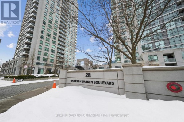 Dining room - 808 - 28 Harrison Garden Boulevard, Toronto, ON M2N7B5 Photo 2