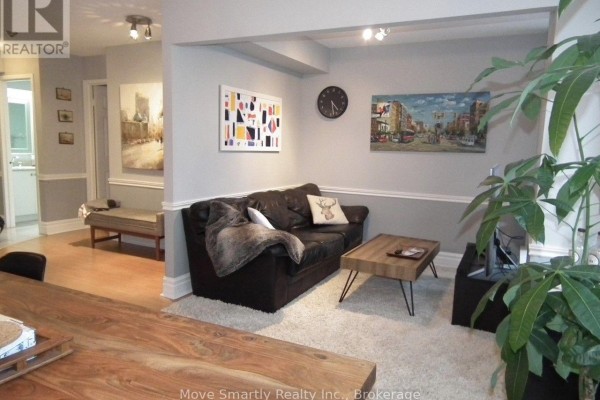 Kitchen - 808 - 40 Scollard Street, Toronto, ON M5R3S1 Photo 3