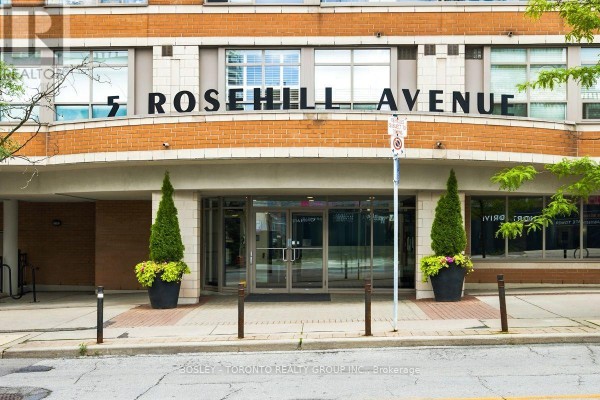 808 - 5 Rosehill Avenue, Toronto, ON, photo 2