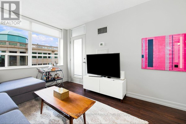 808 - 5 Rosehill Avenue, Toronto, ON M4T3A6 Photo 5
