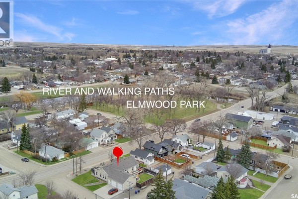 808 Chaplin Street, Swift Current, SK, photo 3