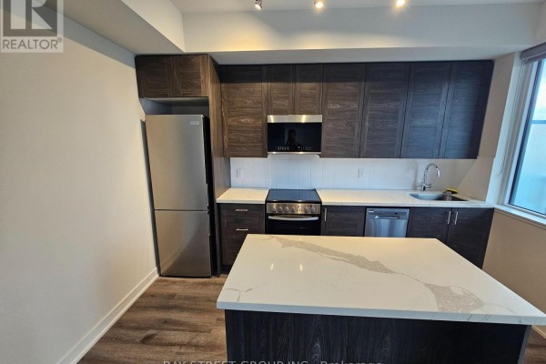Living room - 809 - 15 Ellerslie Avenue, Toronto, ON M2N0E7 Photo 3