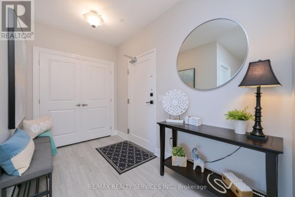 Kitchen - 809 - 1878 Gordon Street, Guelph, ON N1L0P4 Photo 5