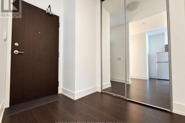 809 - 38 Dan Leckie Way, Toronto, ON M5V2V6 Photo 4